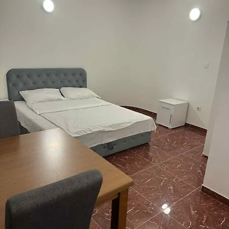 Dvorac Kastel Мотель